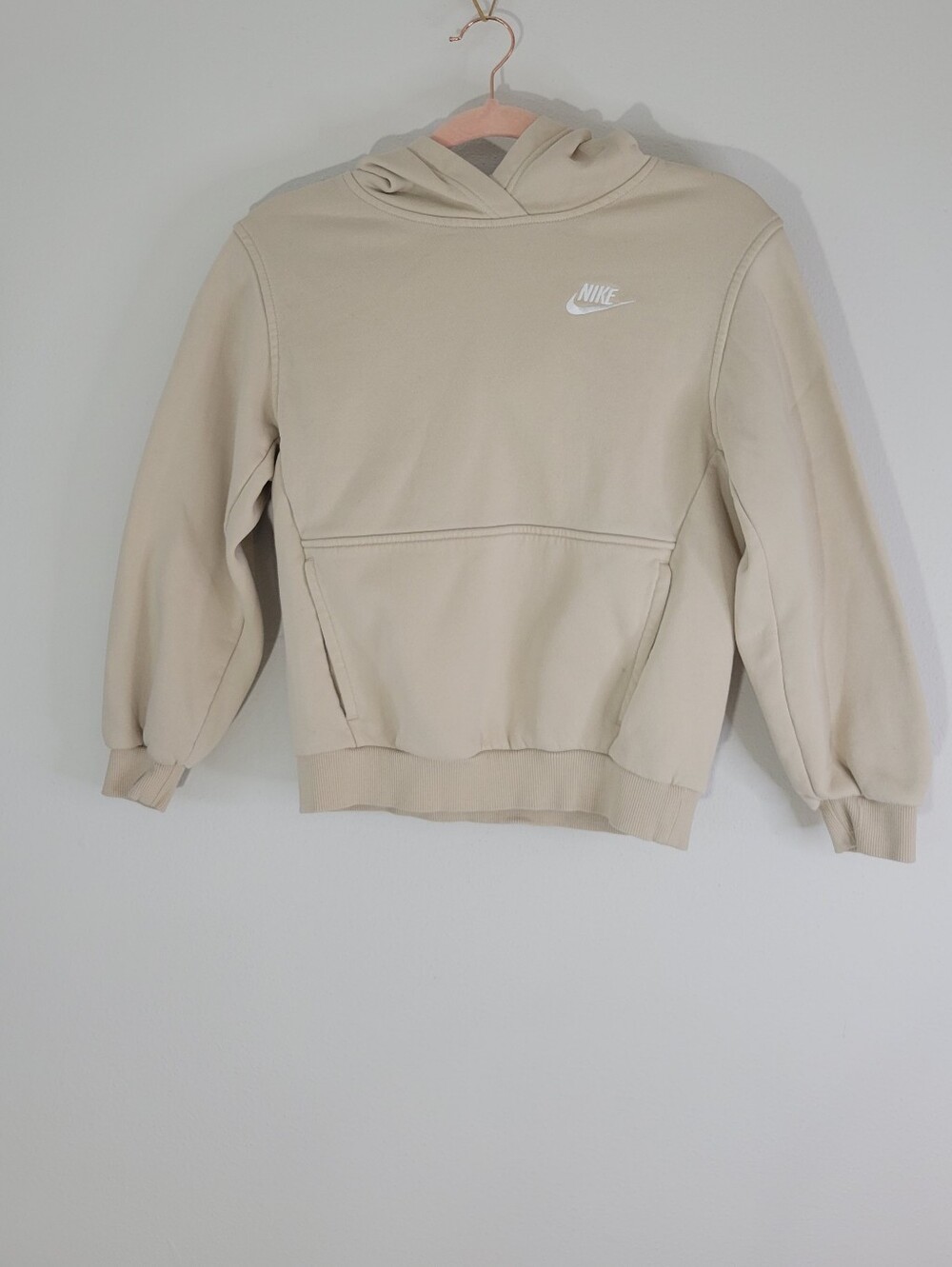 Nike Women Size M Cream Swoosh Pullover Hoodie